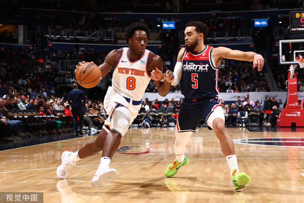 展现了他独 展现了他独