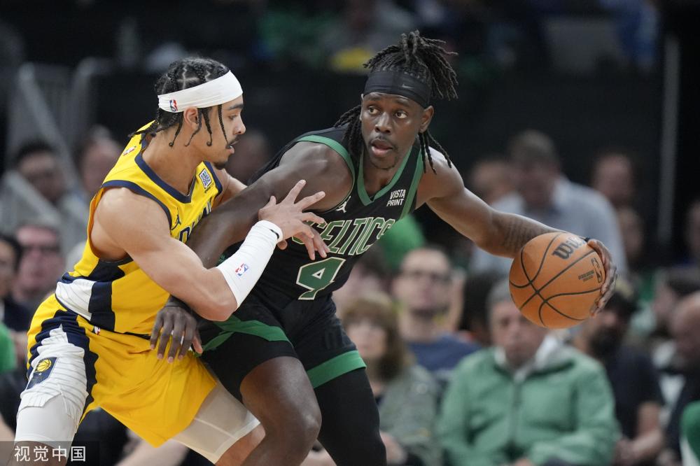 斯特后排的 斯特后排的